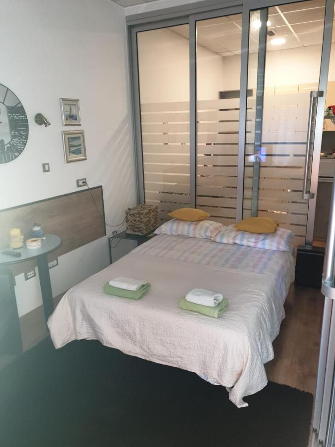 Studio Two Roses Appartement Split Buitenkant foto
