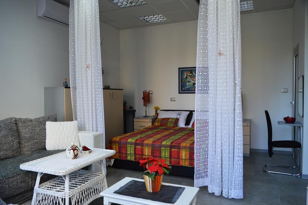 Studio Two Roses Appartement Split Buitenkant foto