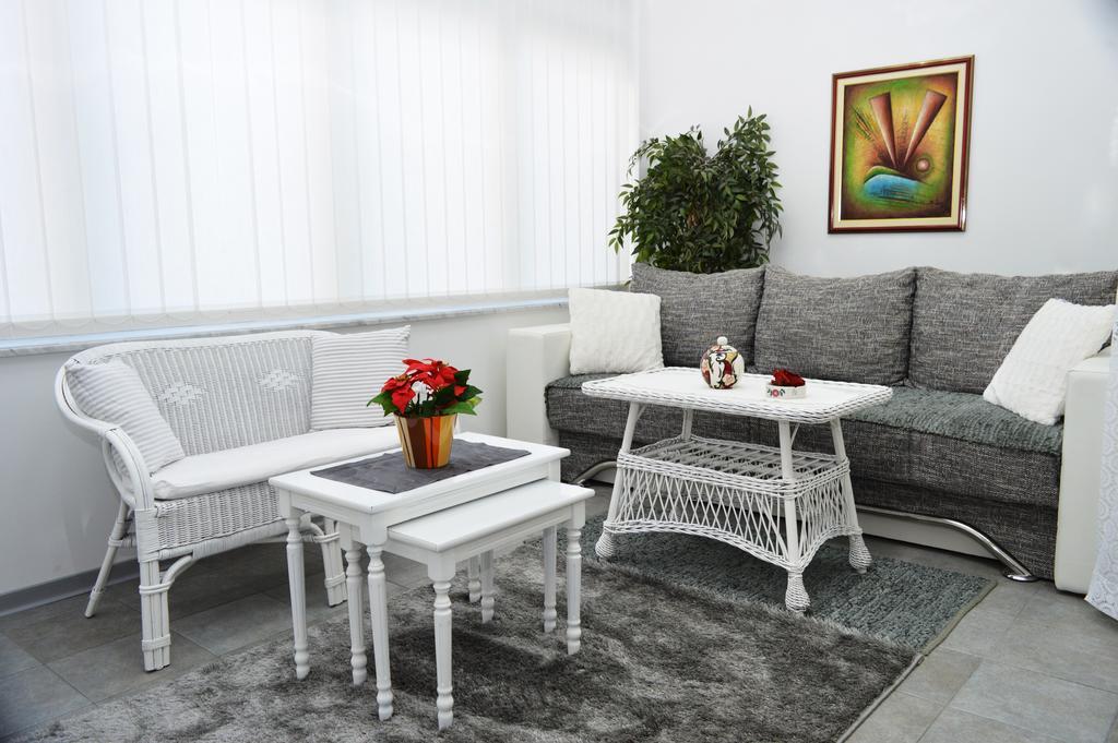 Studio Two Roses Appartement Split Buitenkant foto