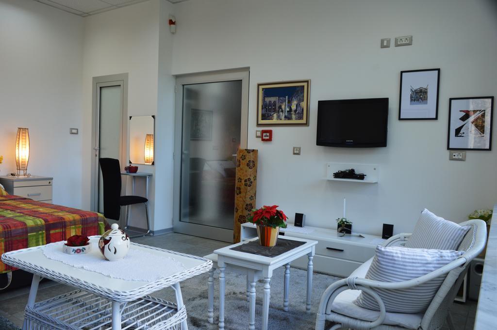 Studio Two Roses Appartement Split Buitenkant foto