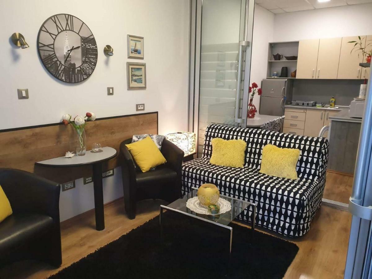 Studio Two Roses Appartement Split Buitenkant foto