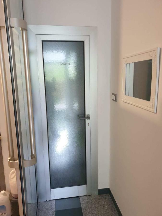 Studio Two Roses Appartement Split Buitenkant foto